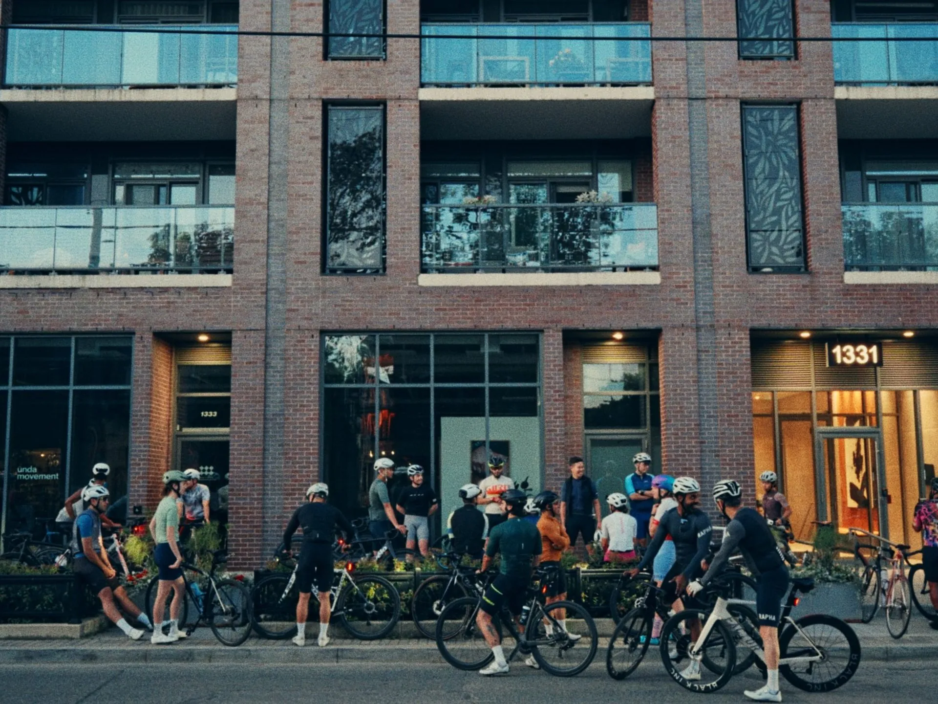 Morning Ride, an ÜNDA Movement brand film by Studio Propel
