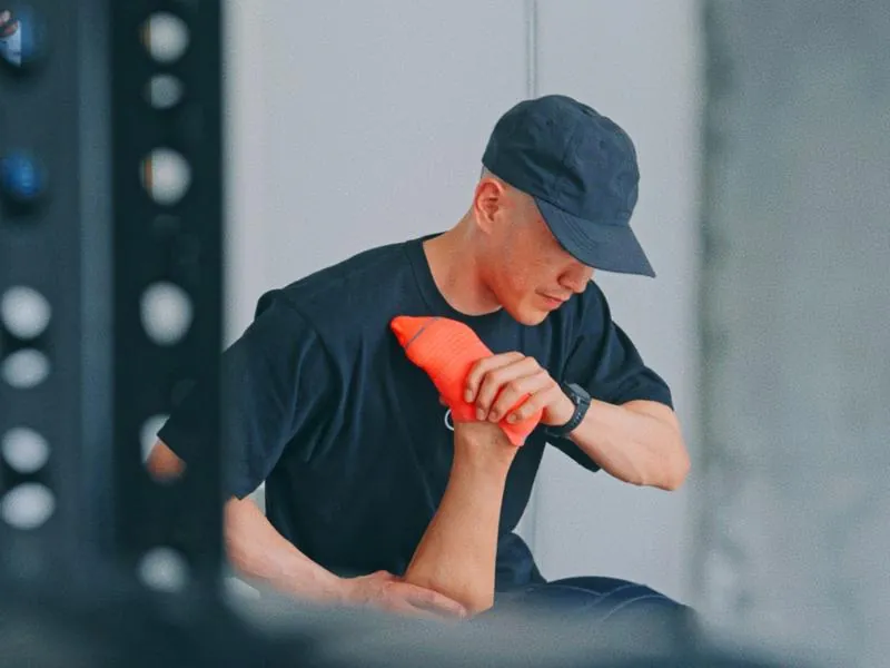 Don Rey Juan working with a client, from Blank Canvas by Studio Propel